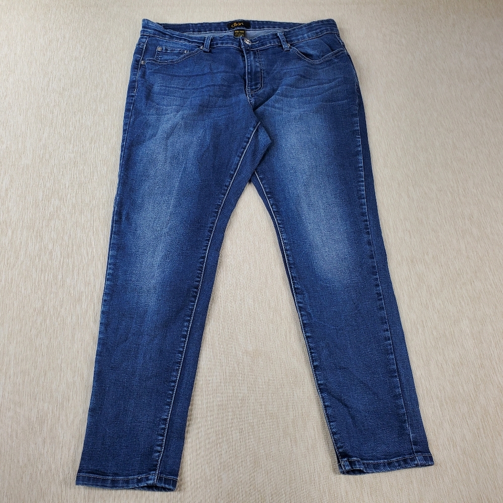 DKIN Blue Denim Jeans Women's Size 14W Embroidered Rhinestones Stretch Comfort
